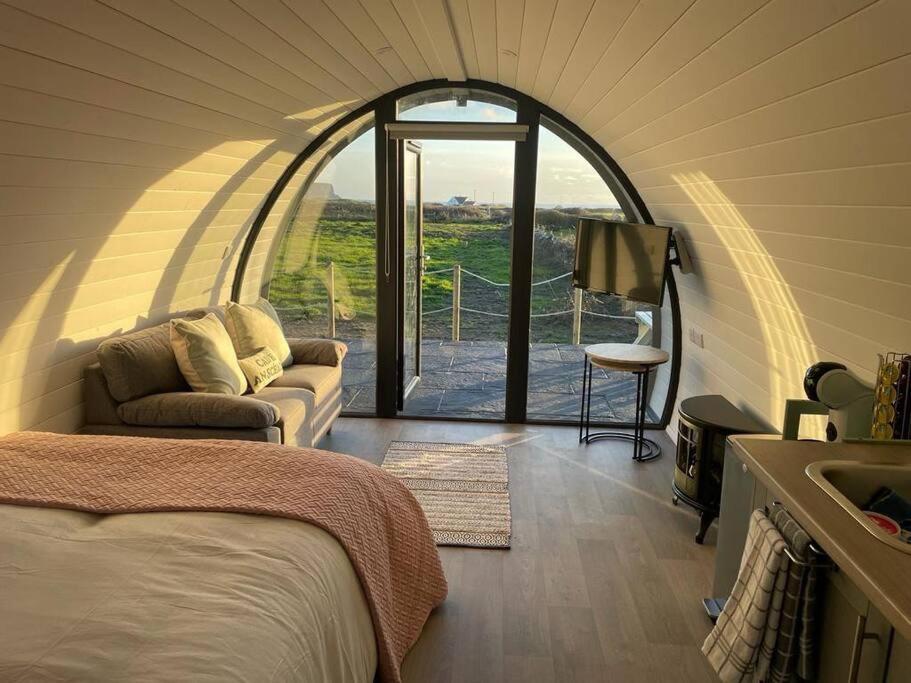 Gaoth Na Mara Pod Apartman Doolin Kültér fotó
