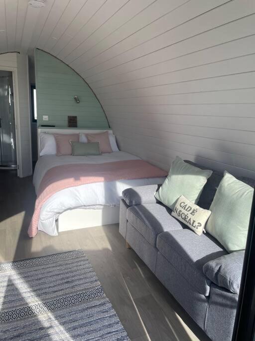 Gaoth Na Mara Pod Apartman Doolin Kültér fotó